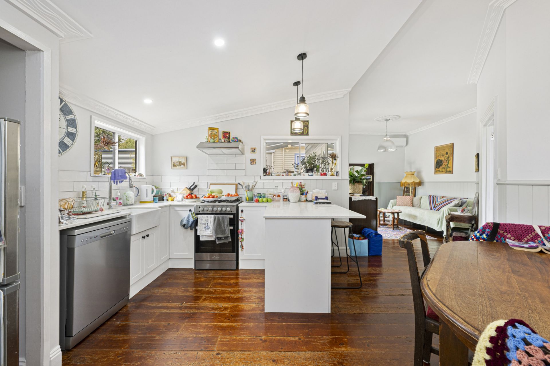 715 Laurie Street, Mount Pleasant, Mount Pleasant - Thumbnail 6