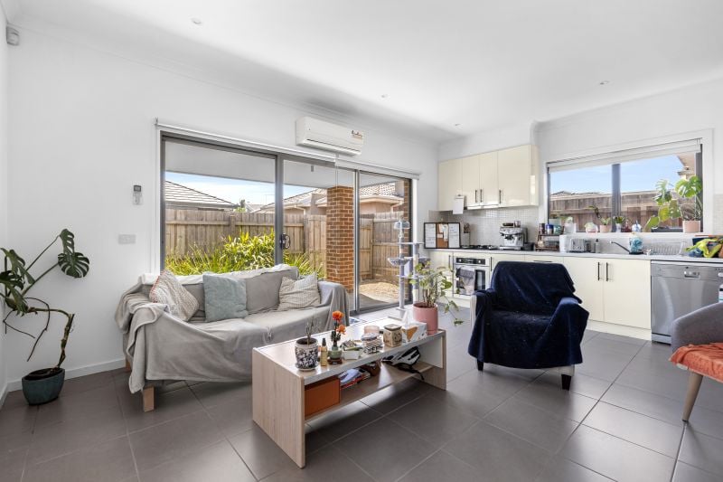 6/4 Cherry Court, Lalor