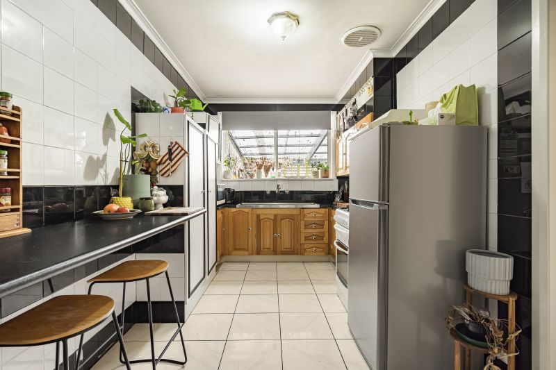 1 Barnsley Street, Nunawading