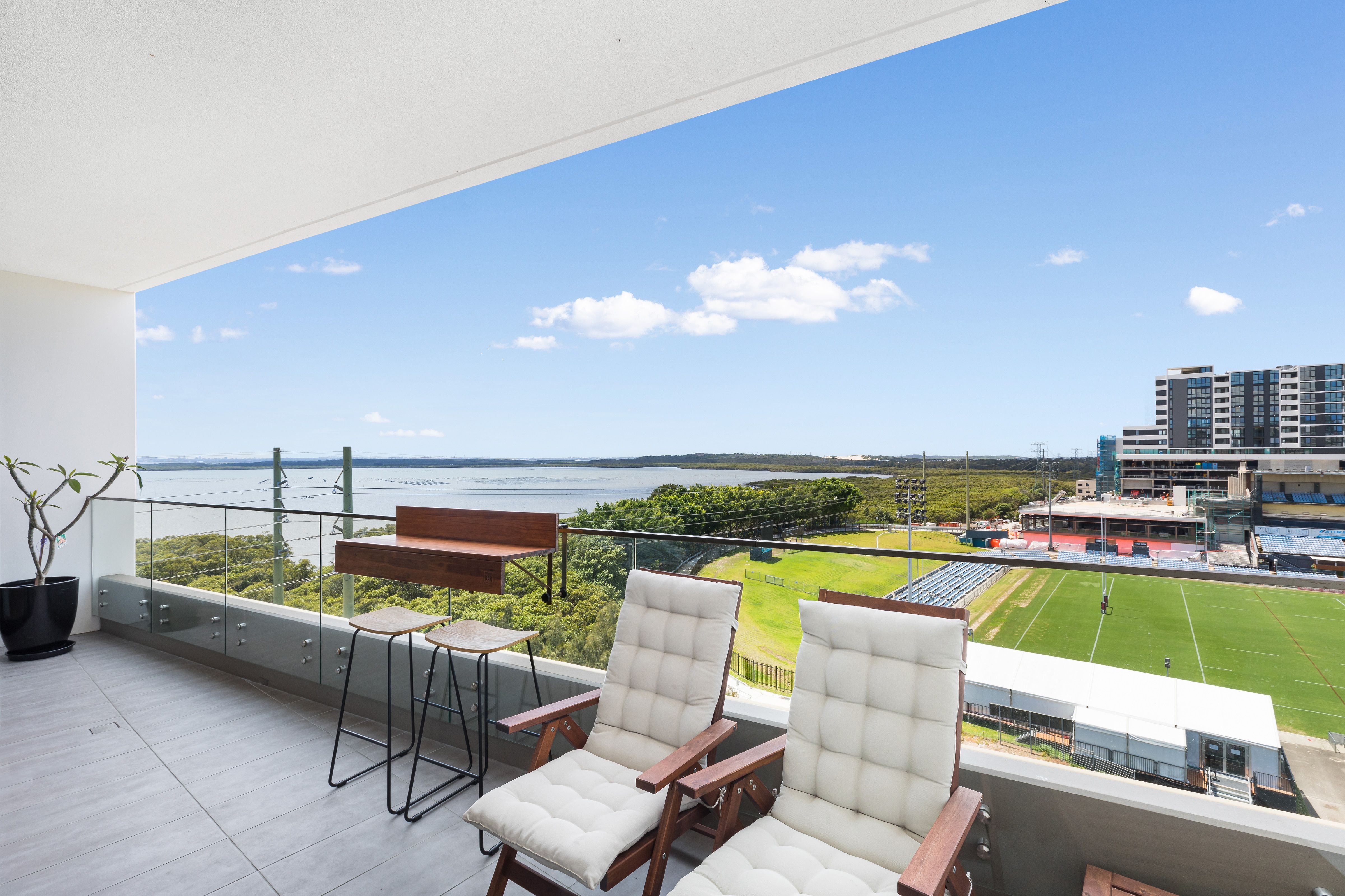 608/8 Foreshore Boulevard, WOOLOOWARE, Woolooware - Thumbnail 3
