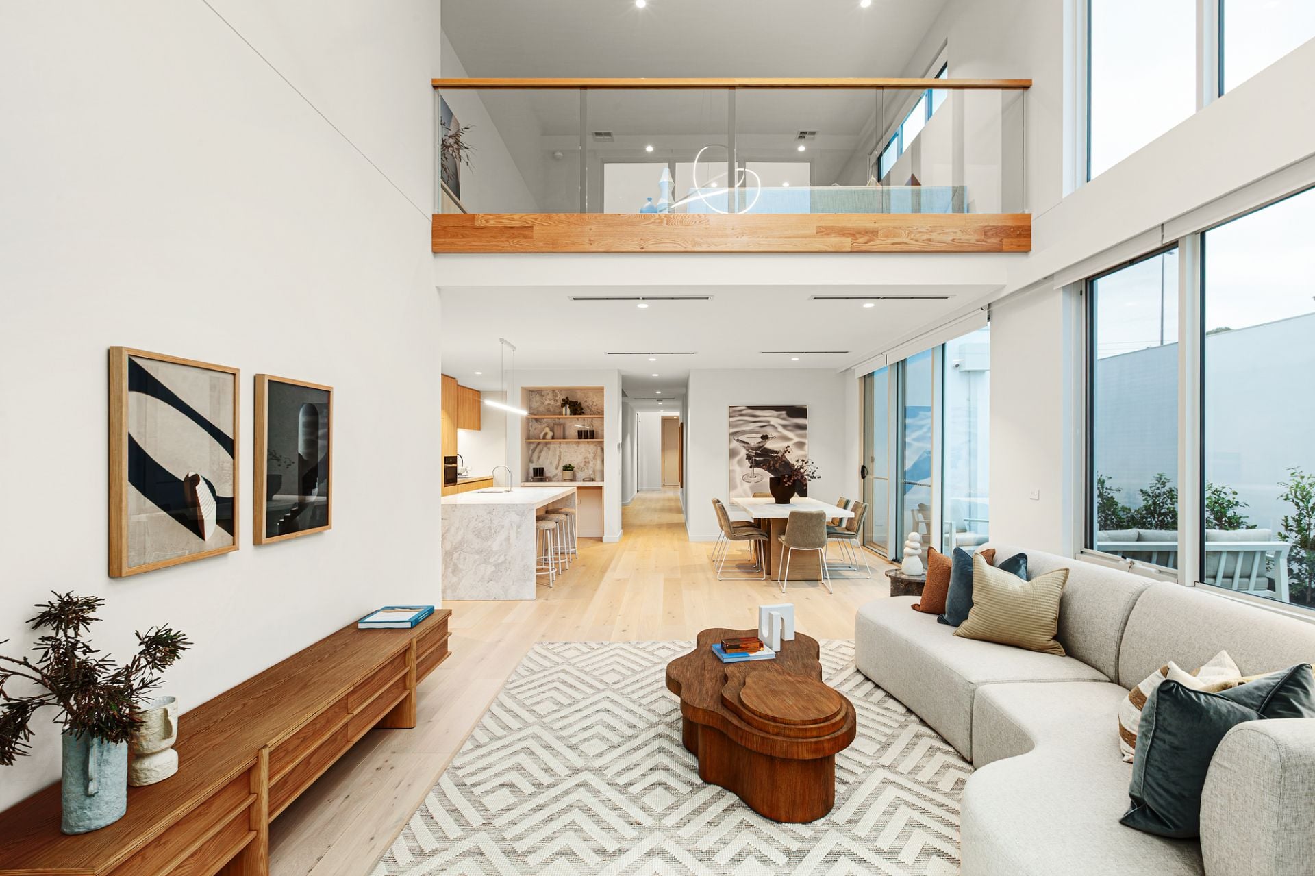 5 Leonie Court, Brighton, Brighton - Thumbnail 5