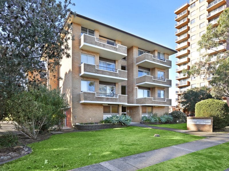 9/27-31 Burke Road CRONULLA 2230