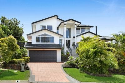 Burleigh Waters 1 Ridgewood Court