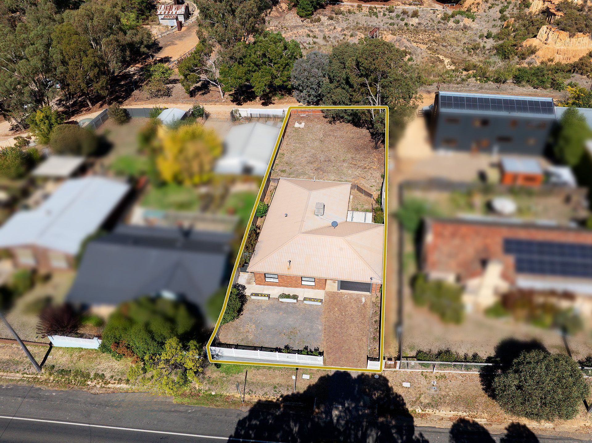 156 Duke Street, Castlemaine - Thumbnail 3