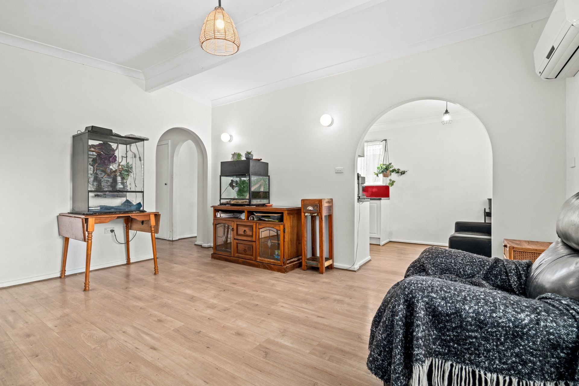 76 Birdwood Avenue Umina Beach NSW, Umina Beach - Thumbnail 2