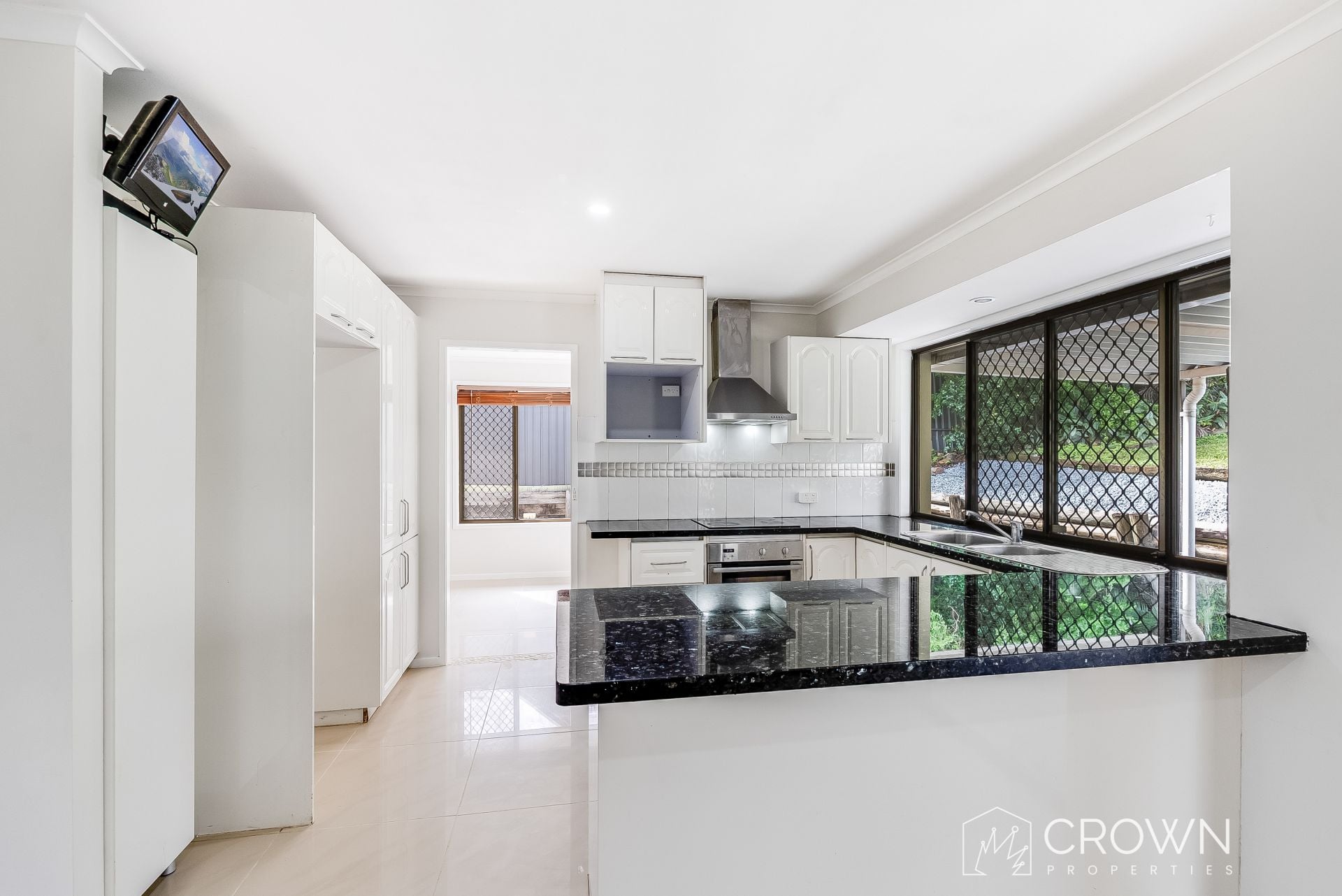 34 Eucumbene Drive PETRIE QLD,  - Thumbnail 6