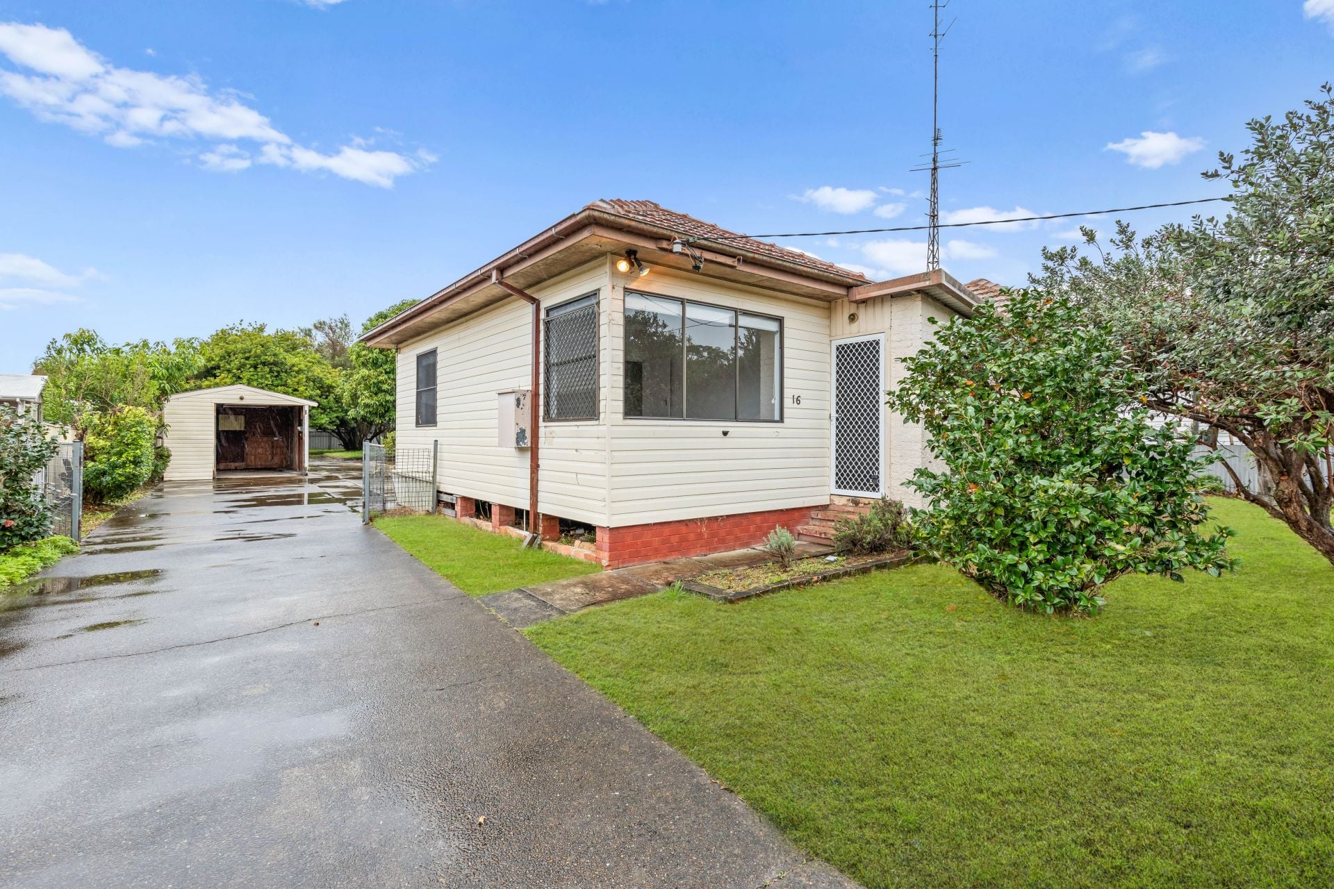 16 Boyd Street, Swansea NSW, Swansea - Thumbnail 2