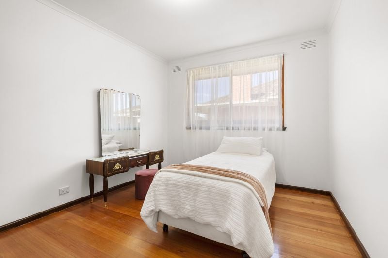 5 Godley Street, Reservoir