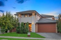 3 Reina Court, Clyde North VIC