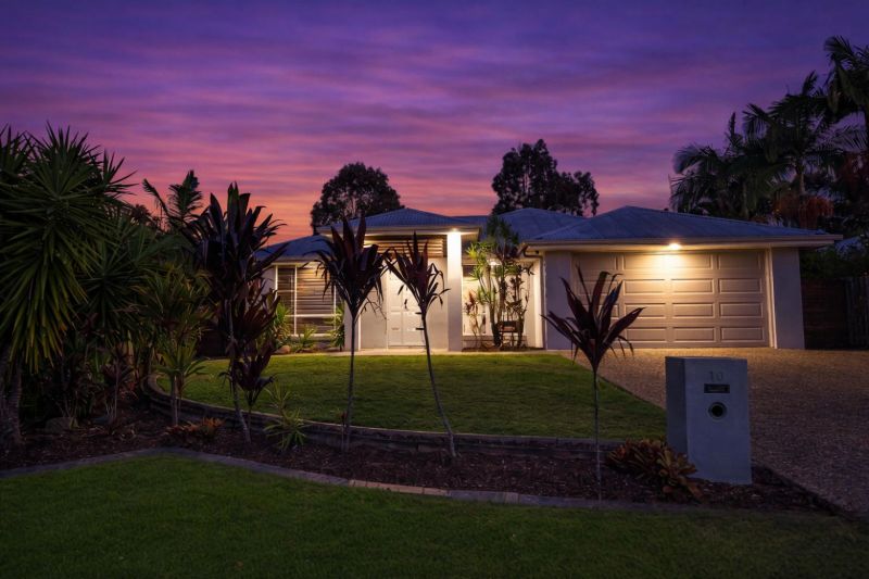 10 Seawind Road, Coomera Waters - Thumbnail 2