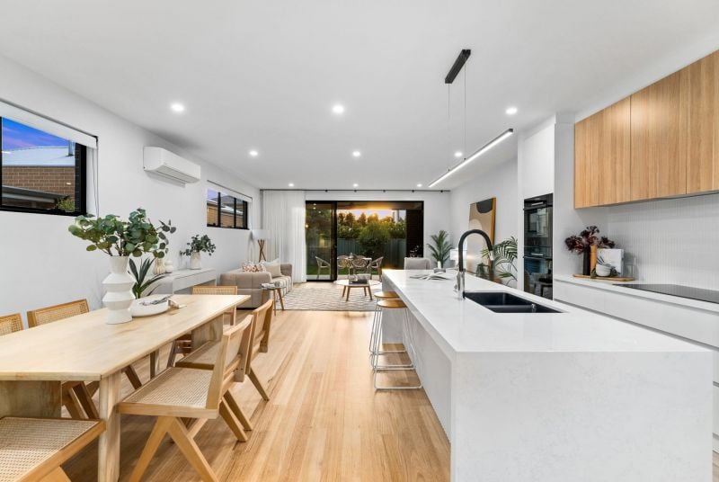 15a Maidstone Street Altona VIC, Altona - Thumbnail 3