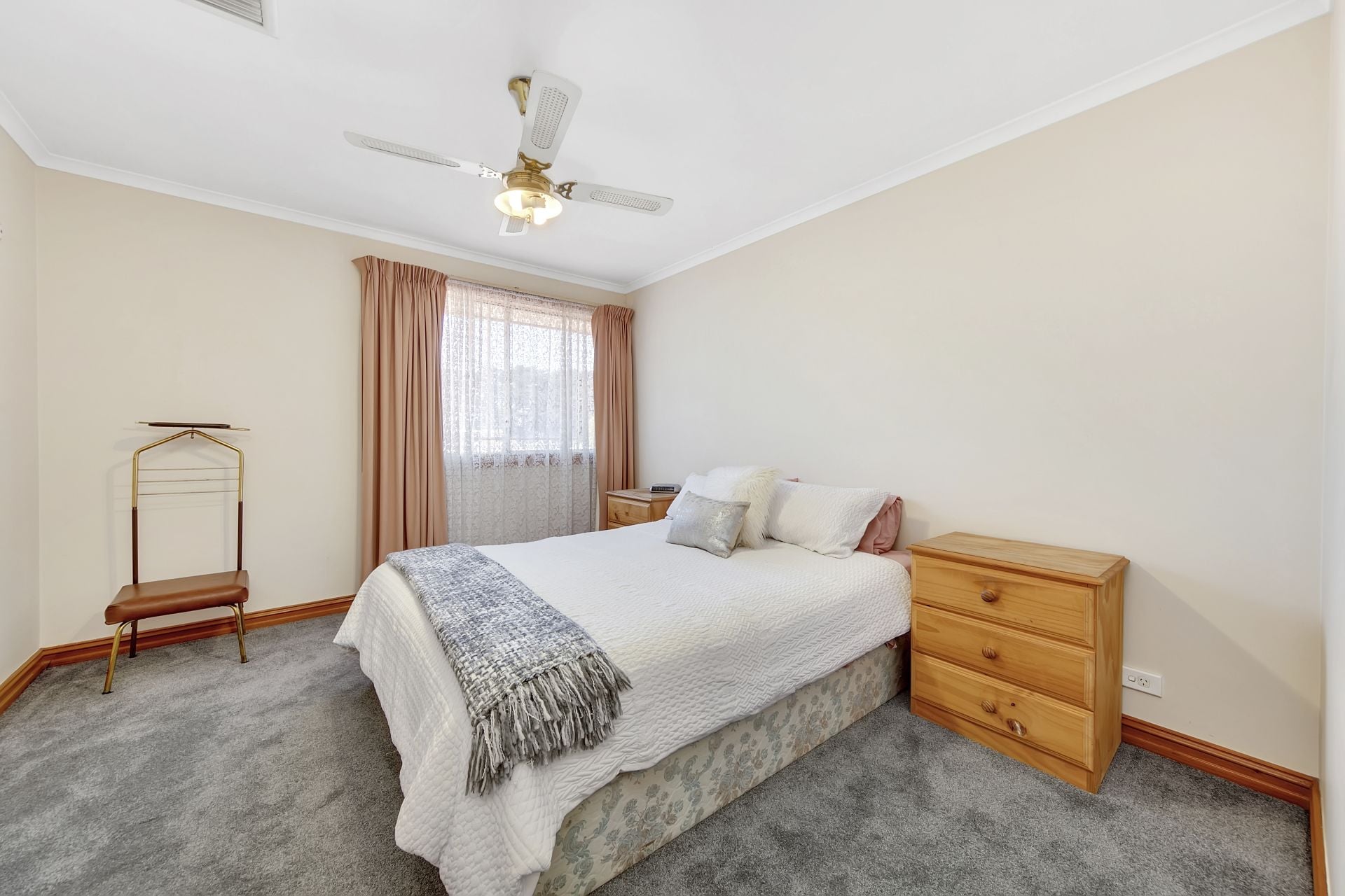 A Practical Family Friendly Option With Side-Access