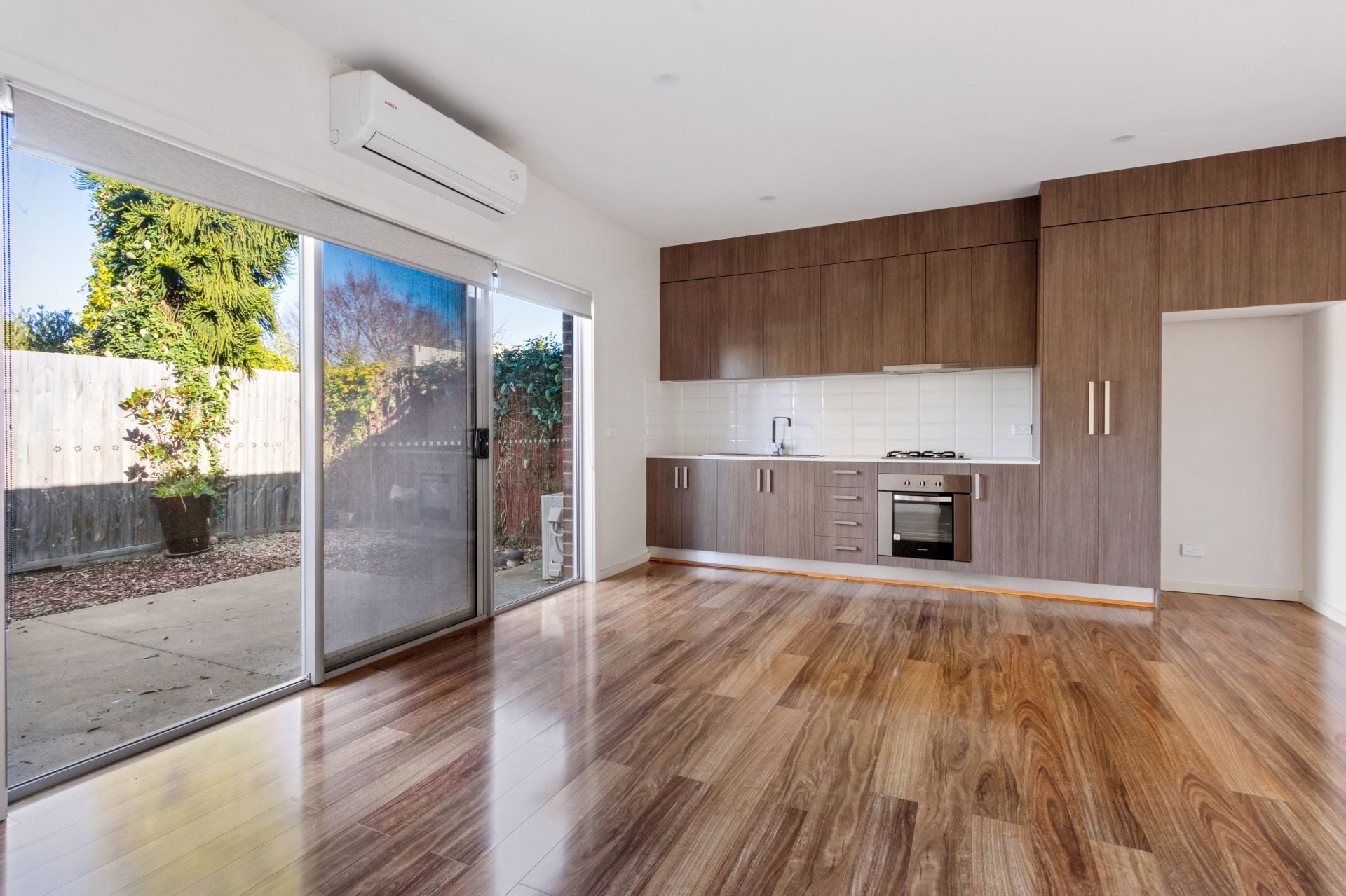 MODERN & READY TO GO
