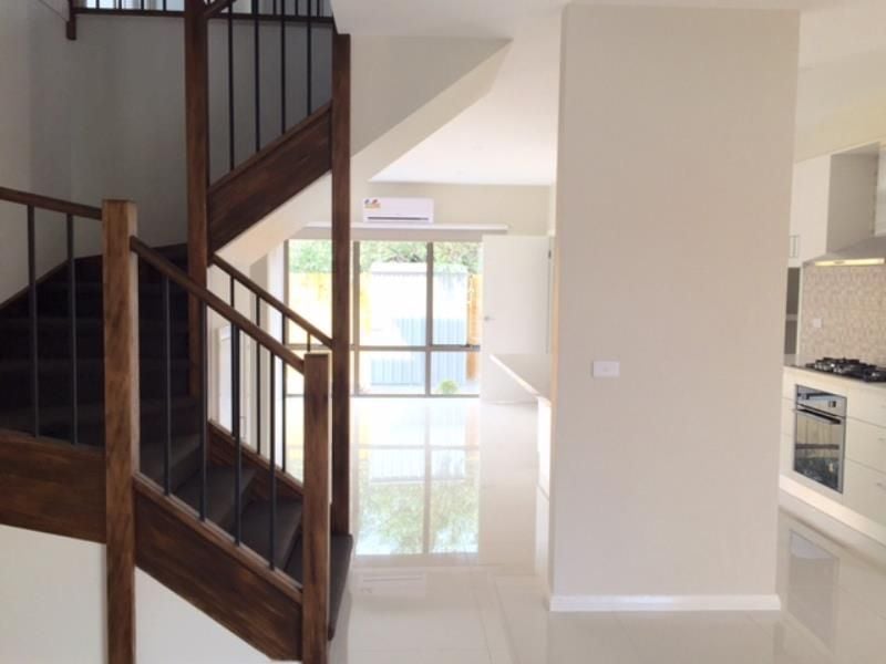 2/13 Chappell Street, Thomastown