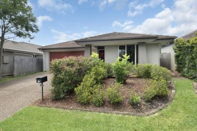North Lakes 13 Kingston Court