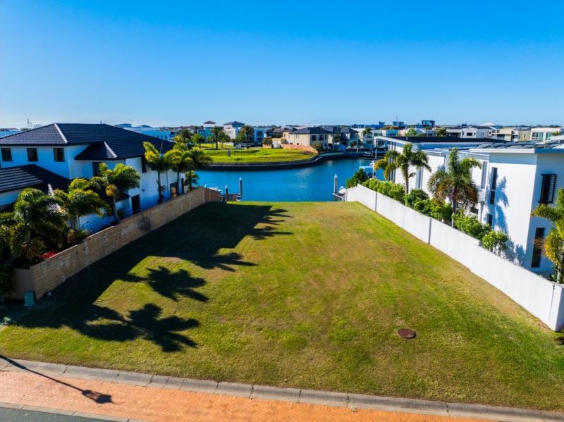 51 Royal Albert Crescent, Sovereign Islands QLD 4216, Sovereign Islands - Thumbnail 5