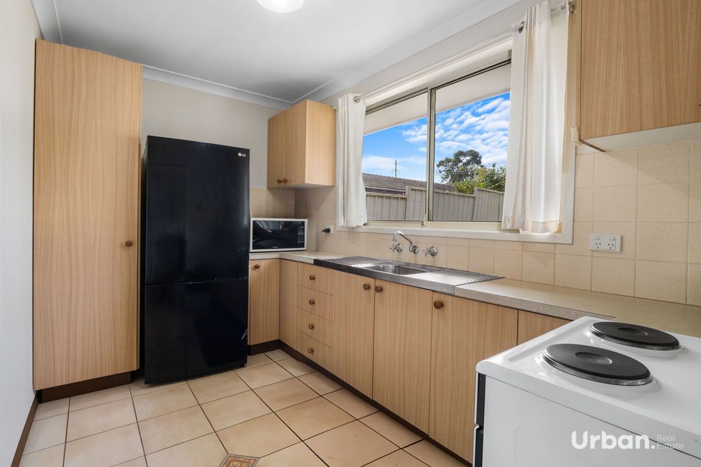 South Windsor 12A Loder Crescent