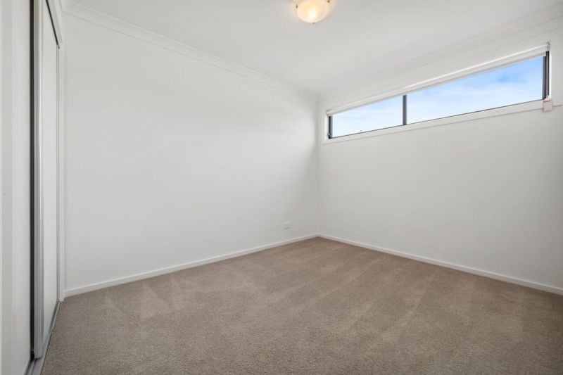 46 Oscar Circuit, Roxburgh Park