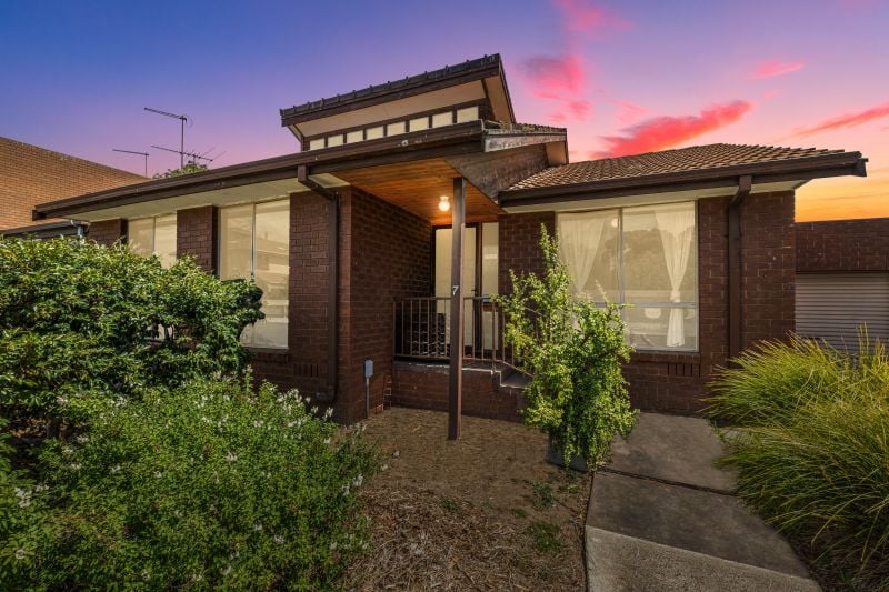 7/48 Nickson Street, Bundoora