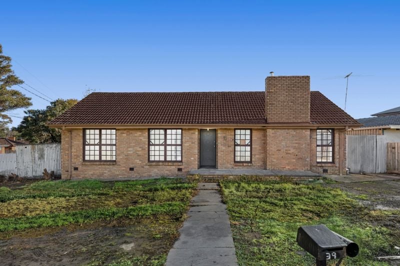 39 Huskisson Avenue, Lalor