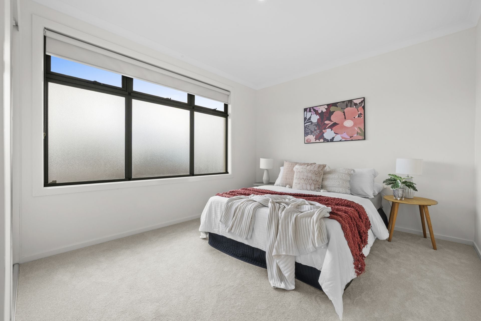 Five Star Family Living In Peaceful Epping