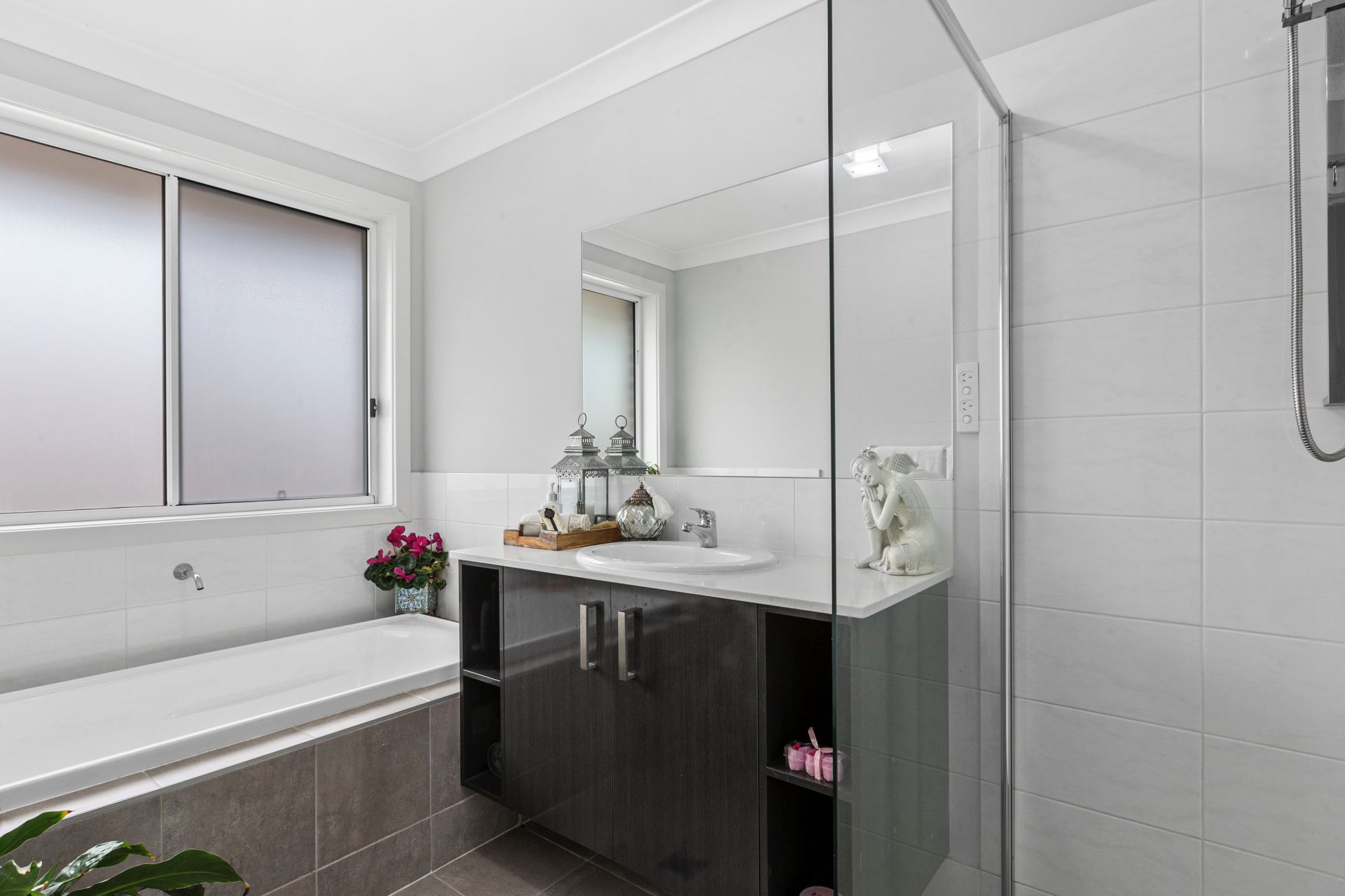12 Crowley Crescent Melrose Park NSW, Melrose Park - Thumbnail 5