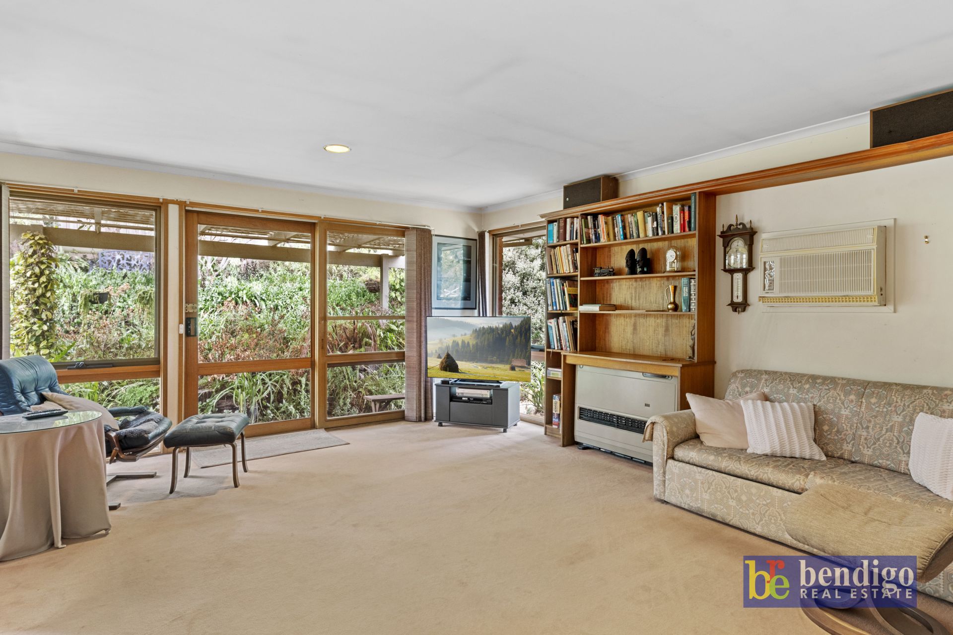 14 Boronia Crescent Strathdale VIC, Strathdale - Thumbnail 5