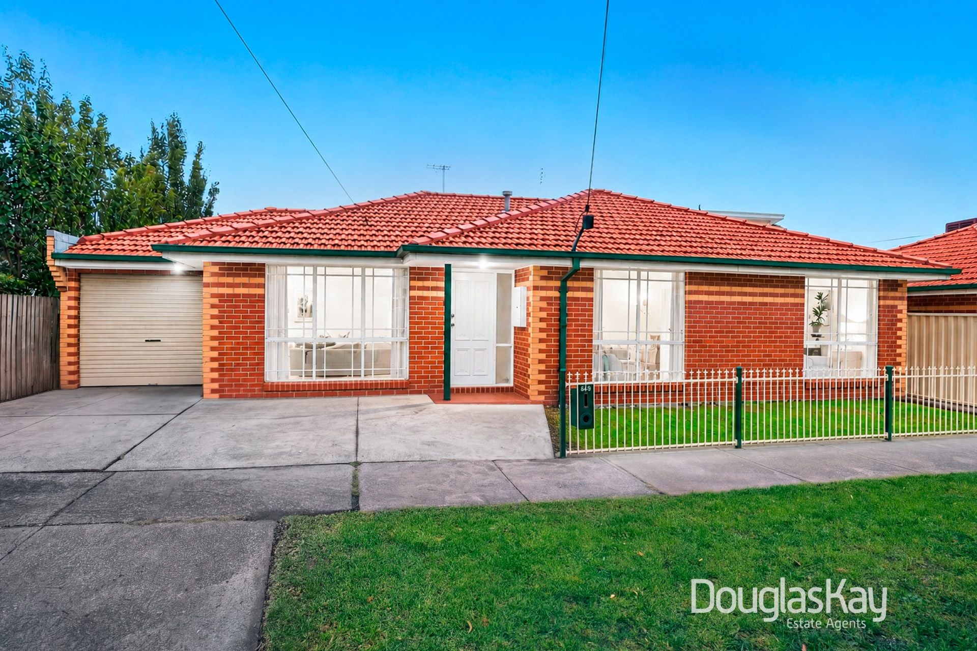 72a Hertford Road, Sunshine VIC, Sunshine - Image 1