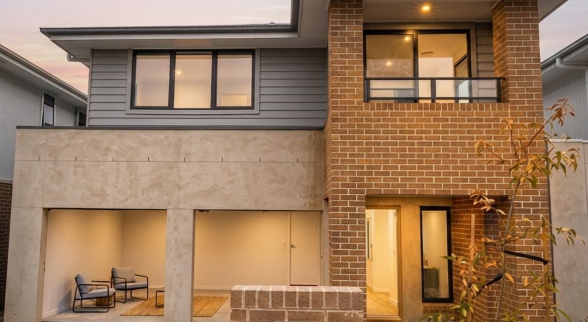 Gables 11 Wayfarer Road