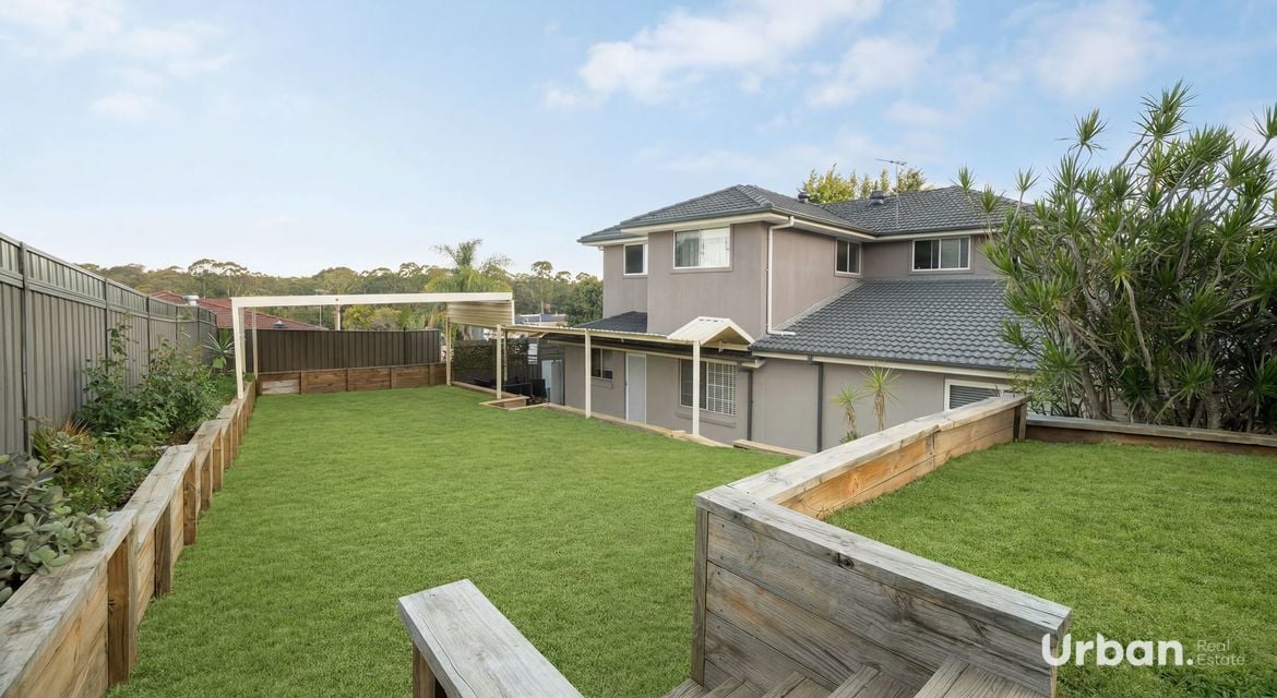Ambarvale 8 Sikes Place