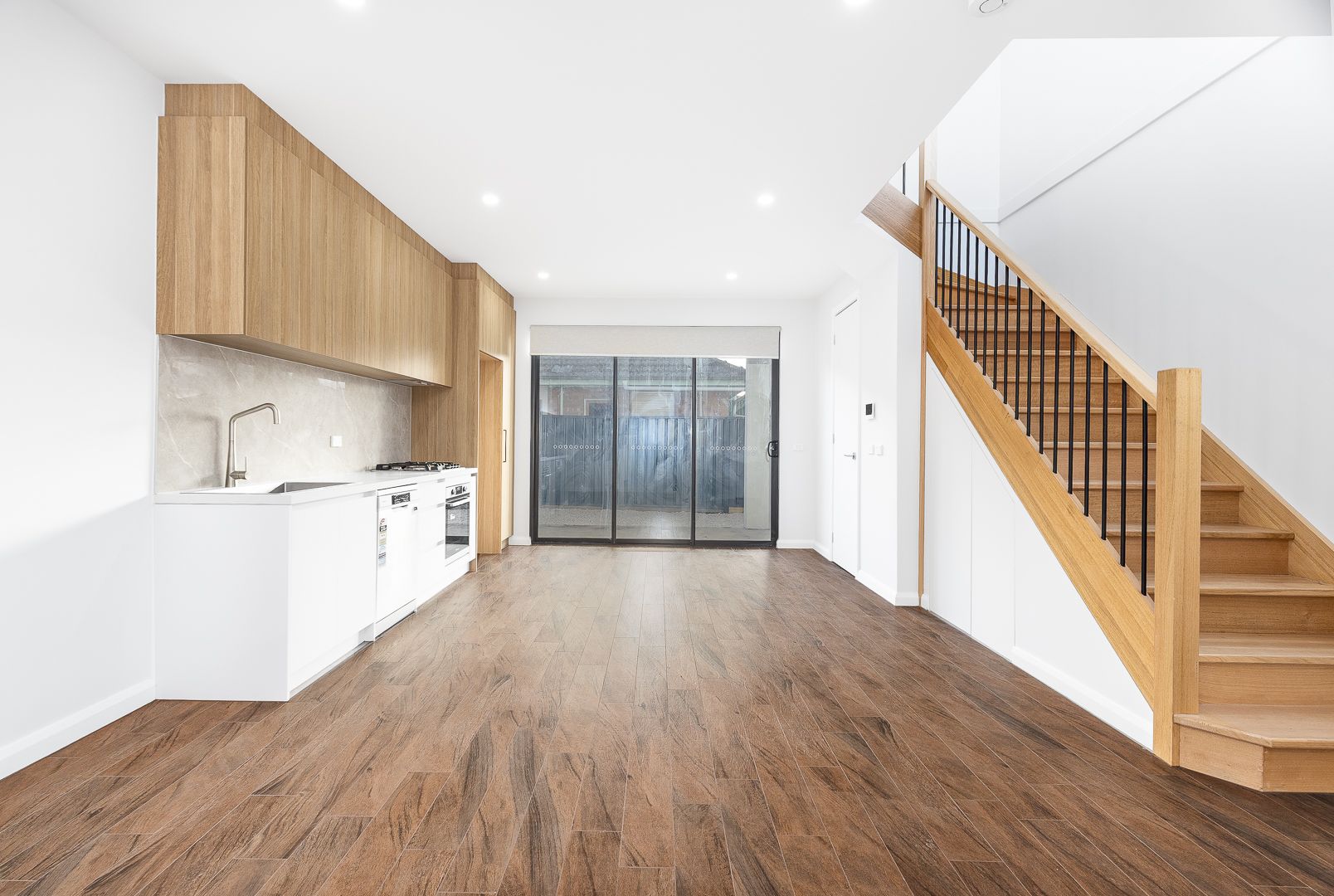 BRAND NEW 2 BEDROOM TOWNHOUSE