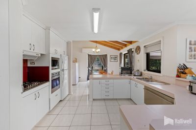 38 Winifred Avenue, Acacia Hills, Acacia Hills - Thumbnail 5