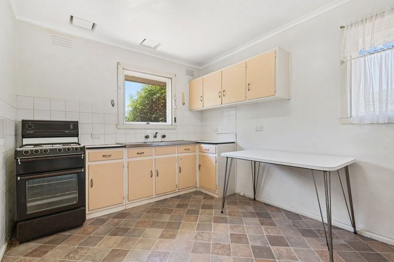 2 Amdura Road Doncaster East VIC, Doncaster East - Thumbnail 4