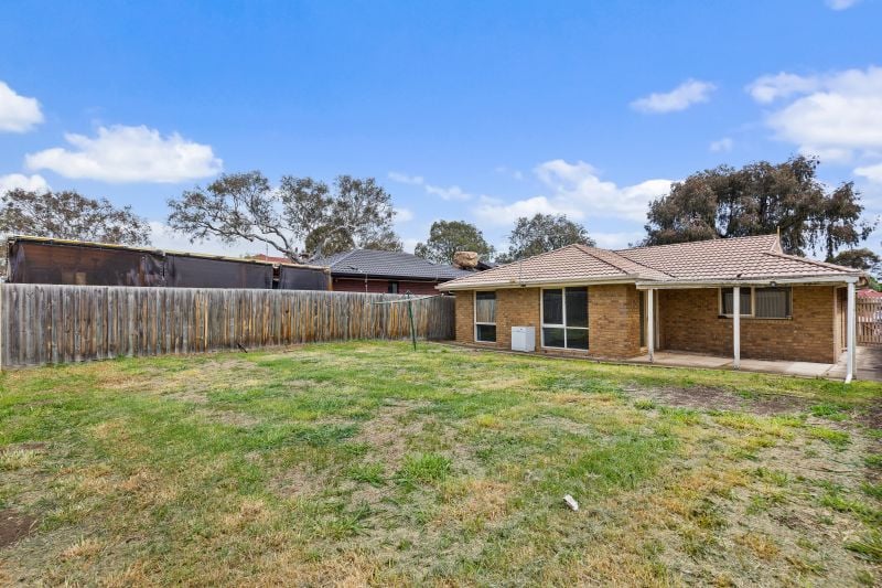 25 The Seekers Crescent, Mill Park