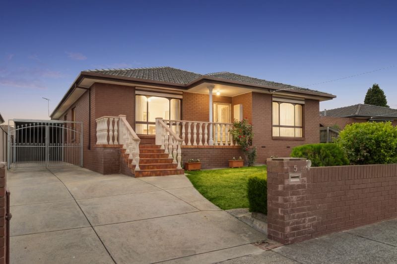 5 Tahara Court, Thomastown