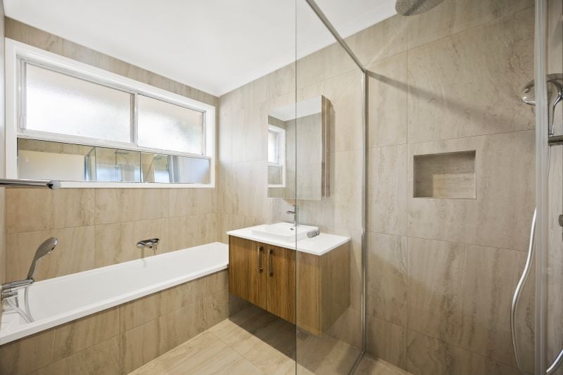 15 Peppercorn Parade, Epping