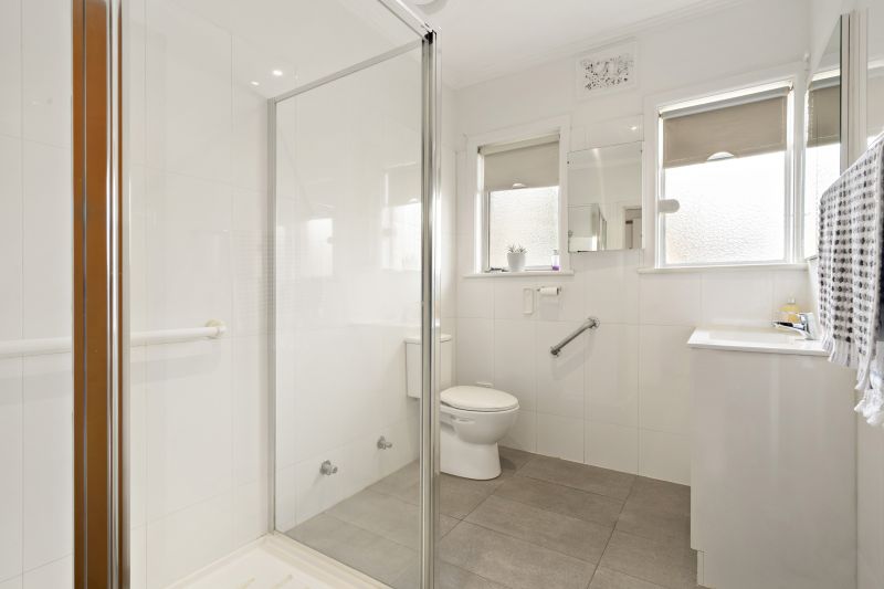 3 Burbank Drive, Reservoir