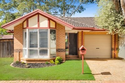 Currans Hill 30 Manning Place