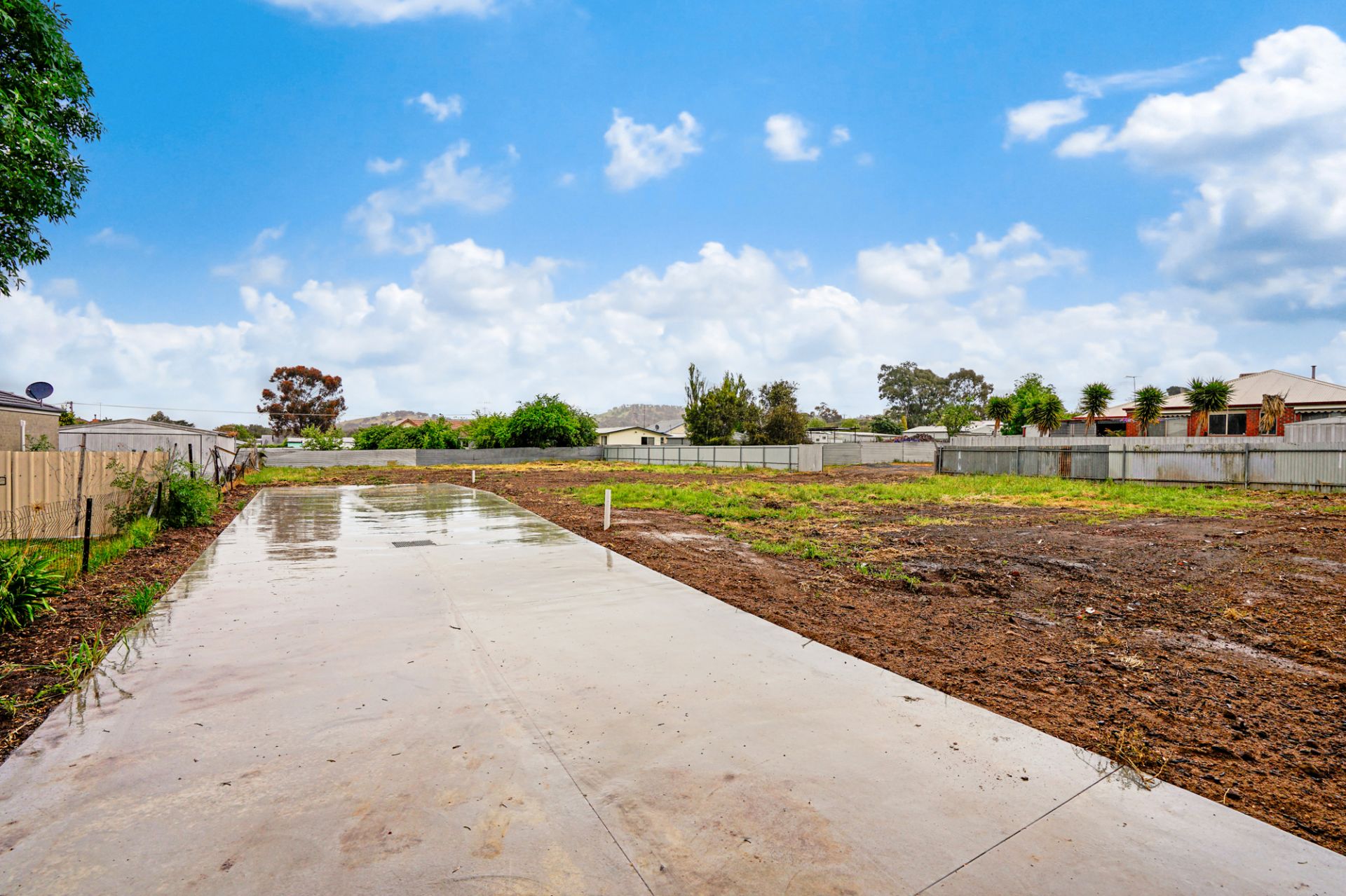 2&3/10 Tatyoon Road, Ararat, Ararat - Image 1