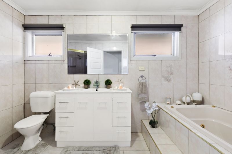 143 Darebin Drive, Lalor