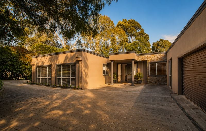 8 Thornton Road, Mount Eliza - Image 1