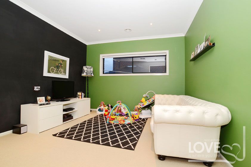 Lucky Number 8 - Lyndarum Estate