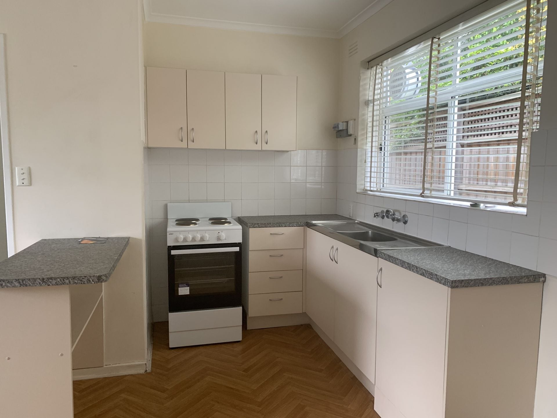 Freshly painted, great sized one bedroom!