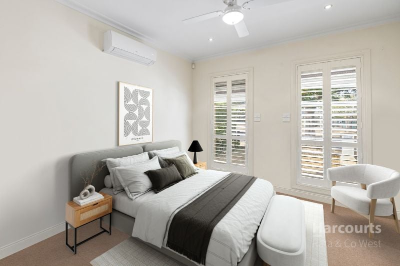 11 Hepburn Way, Caroline Springs