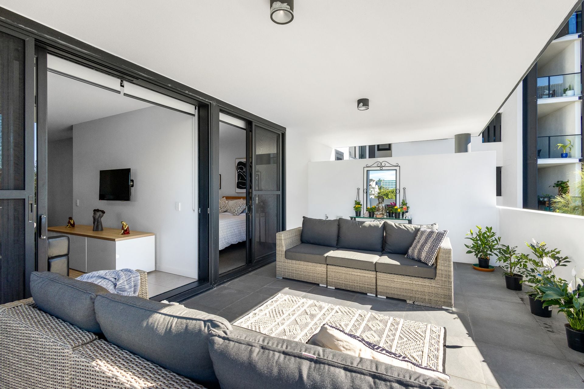 2214/100 Duporth Avenue, Maroochydore, Maroochydore - Thumbnail 5