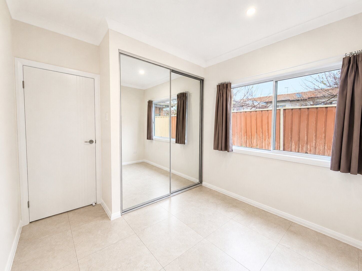 1/27 Allman Street, Campbelltown, Campbelltown - Thumbnail 3