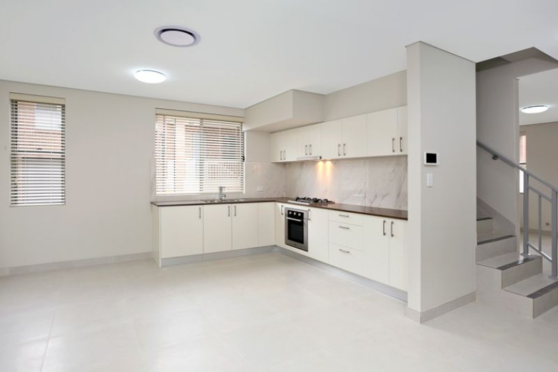 18/2 Cathay Place Kellyville NSW, Kellyville - Thumbnail 3