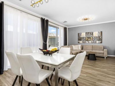 13 Geikie Glade, Wandi