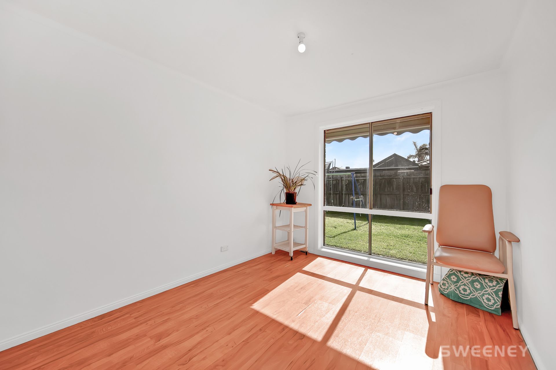 6 Groome Court, Altona Meadows - Thumbnail 8
