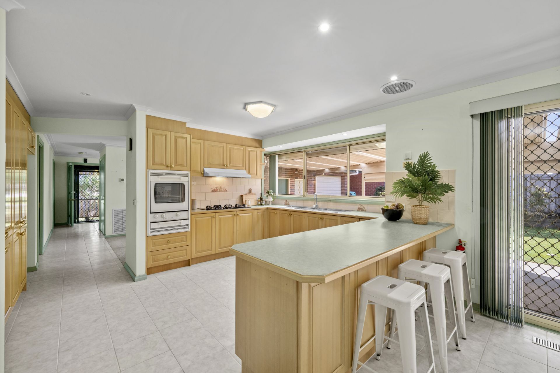 A Comfortable Family Home In A Well-Connected Location